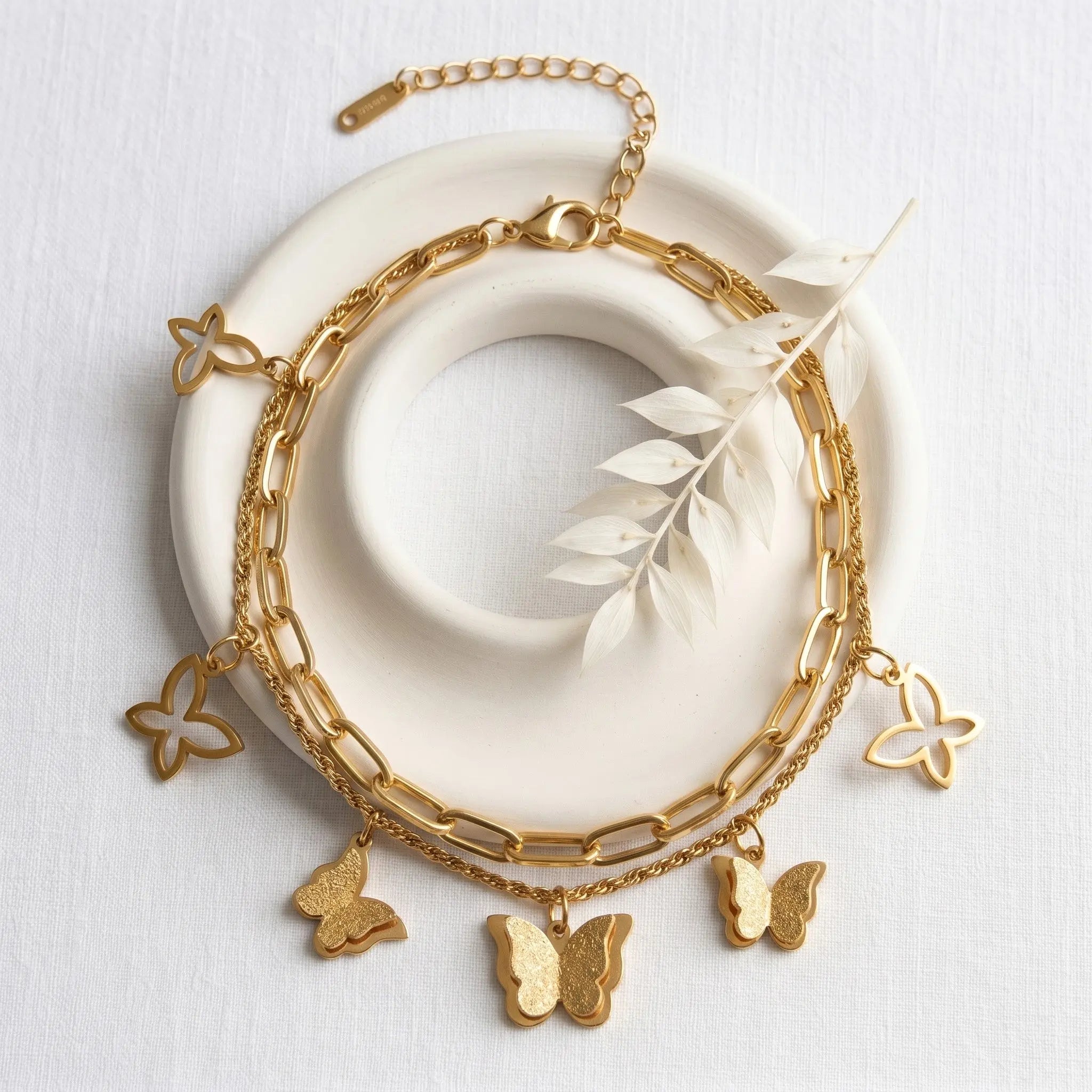 Monarch Charm Aurora Jewellery Norge